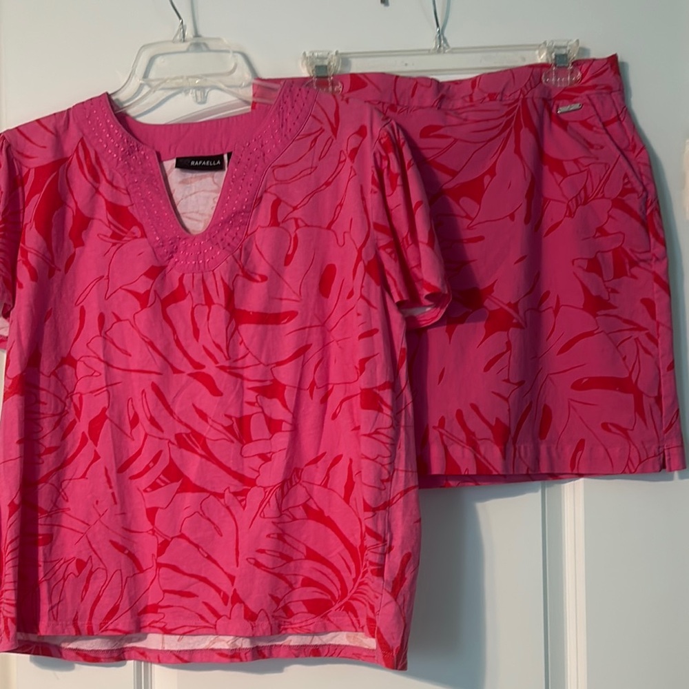 Rafaella Pink Hawaiian Print Skirt & T-Shirt Set Beach